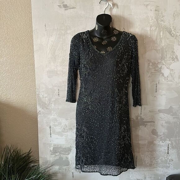 PISARRO Nights Beaded V-Neck Cocktail Dress in Size 4,Slate Charcoal Grey NWT - Picture 15 of 17